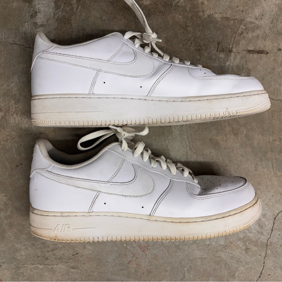 Nike Air Force 1 Low 07 White Sneakers Shoes Mens Size 15 - Picture 9 of 11
